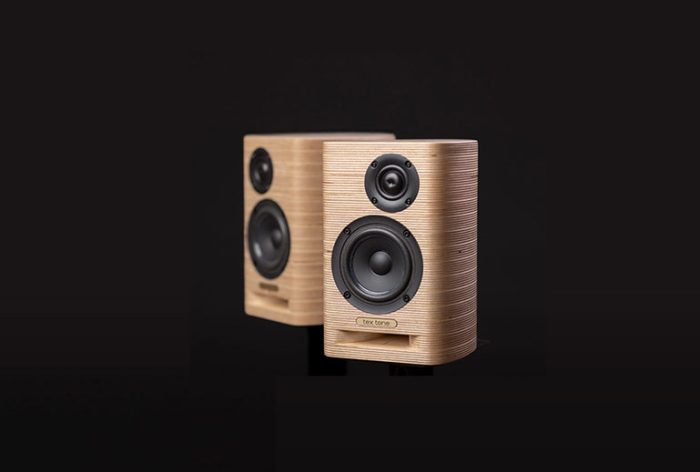 1 x pair of Tex Tone Classic Mini speakers
